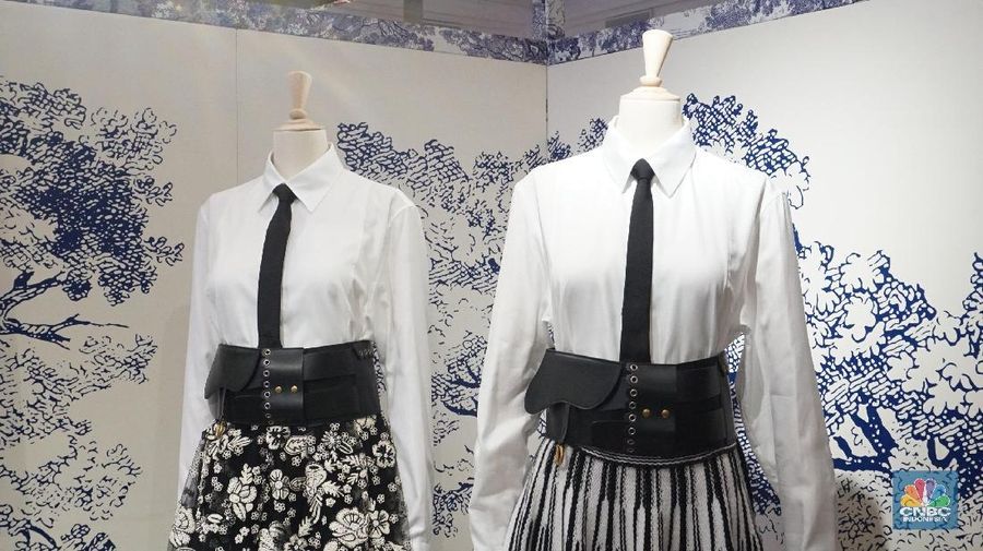 Membawa koleksi Cruise 2019, pop up store ini akan berlangsung pada tanggal 14-30 November di Plaza Indonesia, tepatnya di cafe La Moda, Jakarta.