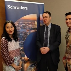 Bullish! Simak Rekomendasi Saham Pilihan Schroders di 2022