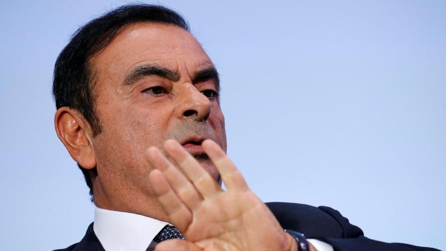 Mantan CEO Nissan Carlos Ghosn penuh kontroversi, sempat dianggap sebagai eksekutif hebat lalu berakhir dengan kasus hukum terkait keuangan hingga jadi buronan.