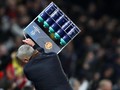 Man United Cetak Gol Kemenangan, Mou Banting Keranjang Botol