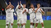 Real Madrid kini memimpin klasemen Grup G dengan 12 poin dan memastikan tempat di fase gugur Liga Champions. Sementara Roma yang mengalami kekalahan juga dipastikan melangkah ke babak 16 besar karena di laga lain Viktoria Plzen mengalahkan CSKA Moskow. (REUTERS/Tony Gentile)