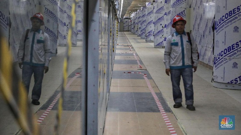 Proyek MRT Jakarta fase I rute Lebak Bulus-Bundaran HI sepanjang 16 km saat ini pengerjaanya telah mencapai 96,52%.
