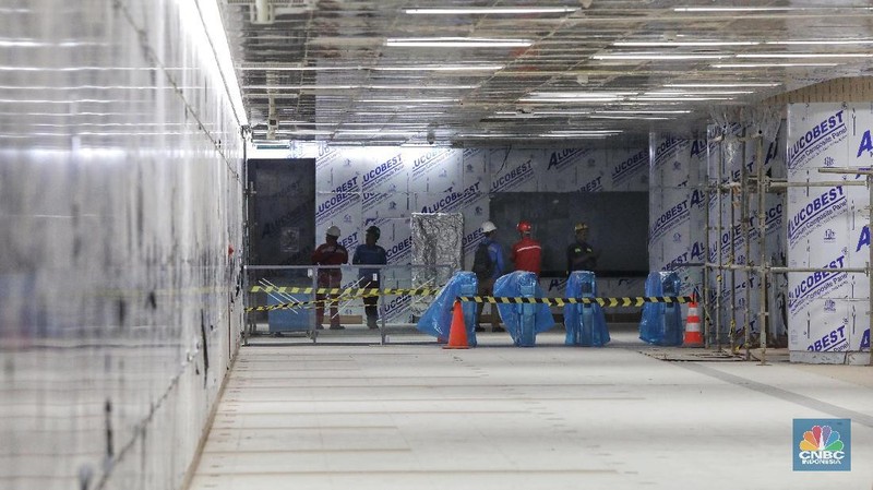 Proyek MRT Jakarta fase I rute Lebak Bulus-Bundaran HI sepanjang 16 km saat ini pengerjaanya telah mencapai 96,52%.