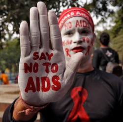 PBB Warning! Trump Bisa Bikin 6 Juta Orang di Dunia Kena HIV/AIDS