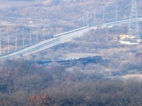 Ditutup 68 Tahun, Jalur Kereta Antar-Korea Kembali Tersambung