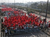 Demo Puluhan Ribu Petani India Turun ke Jalan