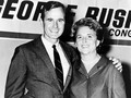 Kisah Ciuman Pertama untuk Selamanya George HW Bush-Barbara
