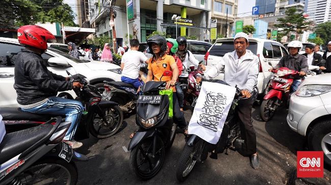 Panitia Reuni 212: Peserta ke Jakarta Naik Sepeda Hingga Kuda