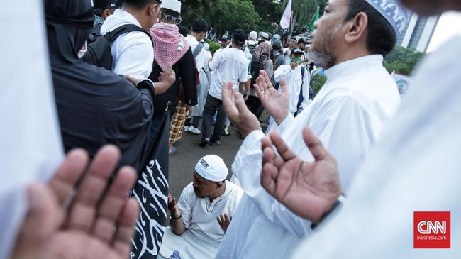 Aksi 212 Diklaim Bikin 'Ledakan' 212 Mart dan Hamdalah Mart