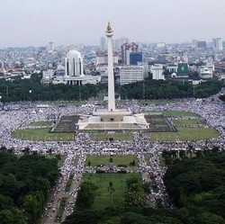 Reuni 212 Beri Dampak Positif Bagi Perekonomian Jakarta