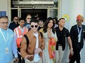 Priyanka Chopra Pamer Hadiah Mewah dari Nick Jonas