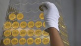 Pro Aurum sendiri merupakan salah satu pusat penjualan emas berlokasi di Munich, Jerman. (REUTERS/Michael Dalder)