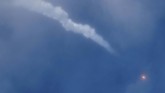 Dengan misi penerbangan astronot kali ini, Rusia hendak membuktikan bahwa Soyuz FG aman untuk penerbangan keluar angkasa. (REUTERS/Shamil Zhumatov)