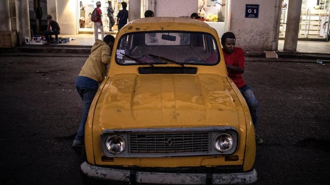 FOTO Kisah Mobil Klasik Eropa  di Madagaskar