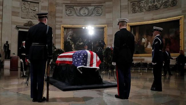 Jasad George HW Bush Mulai Disemayamkan di Gedung Capitol
