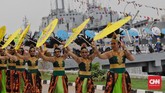 Pentas tari tradisional juga digelar untuk memeriahkan acara tersebut. (CNN Indonesia/Adhi Wicaksono)