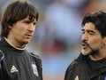 Pele Sebut Maradona Lebih Bagus Dibandingkan Messi