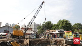 Kronologi Jatuhnya Crane Timpa Rumah Warga Versi Dinas SDA