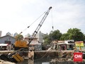 Crane Jatuh Timpa Rumah Warga di Jakpus, Tiga Orang Luka