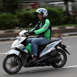 Penantang Baru Grab-Gojek Kasih 90% Ongkos ke Driver, Minat?