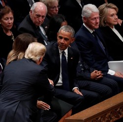 Heboh! Trump Ribut dengan Obama, Sebut Presiden Tak Kompeten