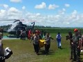 VIDEO: TNI Evakuasi Korban Penembakan Papua