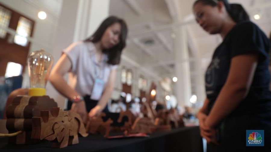 Pasar inspirasi ini menghadirkan 60 tenant dengan berbagai jenis produk lokal karya entrepreneur muda.