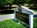 Klub Golf Trump Dilaporkan Pekerjakan Imigran Ilegal