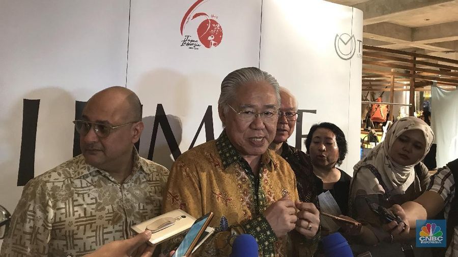 Lumine membuka lokasi luar negerinya yang kedua di mal premier yakni Indonesia Plaza Indonesia