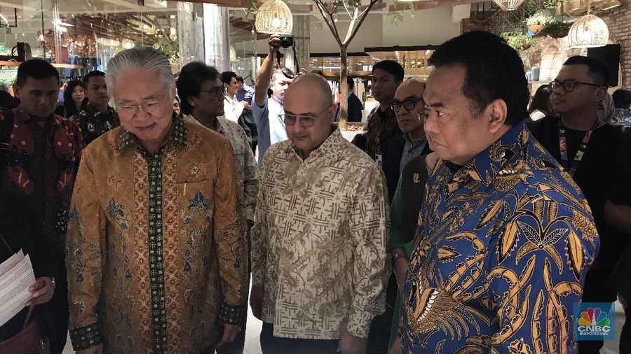 Rachmat Gobel menilai pelemahan rupiah jadi tantangan untuk genjot ekspor bagi pengusaha RI 