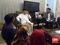 Ma'ruf Ajak Santri Jelaskan soal Isu PKI ke Warga