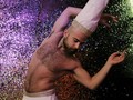 FOTO: Gemulai Imigran Suriah di Kelab Gay Tertua Jerman