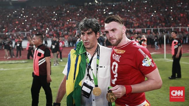 Pelatih Persija Ditaksir Klub Liga Thailand