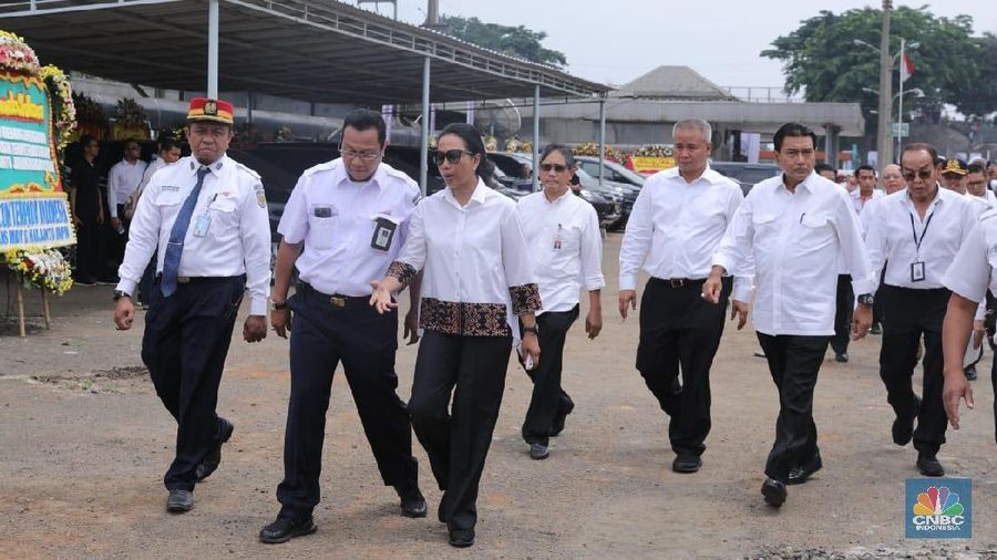 RI punya target pembentukan banyak holding di 2018, selain migas dan tambang, ada holding BUMN infrastruktur, keuangan, dan perumahan. Apa kabar progresnya