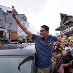 Menguras Kantong, Sandi Uno: Milenial Jangan Jadi Politisi