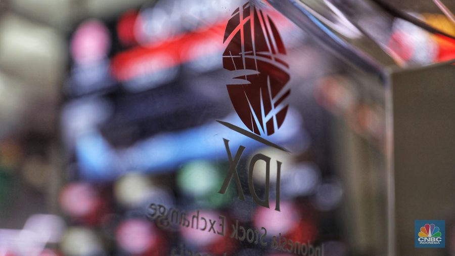 The Fed Naikkan Bunga 2 Kali Tahun Depan, IHSG Jatuh 0,86%