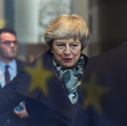 Brexit Ditunda, PM Theresa May: Inggris Harus Keluar dari UE