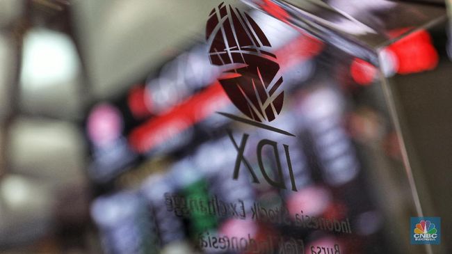 Sell Off! Jamsostek Kurangi Investasi Saham, IHSG Ambruk 1,6% - CNBC Indonesia