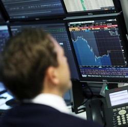 Bursa Saham Eropa Terbang, Ada Apa Ini?