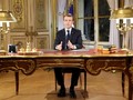 Macron Naikan Upah Minimum 100 Euro Mulai 2019