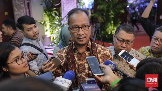 Mensos Minta Himbara Kembalikan Dana Bansos ke Kas Negara