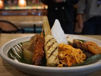 Rindu Makanan Warung Wardani Bali? Kini Hadir di Jakarta