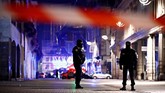 Namun, dua sumber keamanan mengatakan bahwa pelaku diyakini berusia sekitar 29 tahun dan diketahui bernama Cherif, berasal dari Strasbourg. (Reuters/Christian Hartmann)
