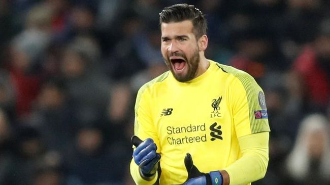Meme Lucu Keperkasaan Alisson di Gawang Liverpool
