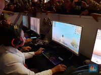 Main PUBG, Menteri Rini Ikutan Cosplay dan Bawa Wajan