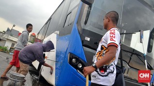 Dirut Minta Oknum Fan Persija Pencoret Transjakarta Ditemukan