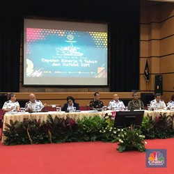 Kereta Bandara Soetta dan Rel Layang Ada di Stasiun Manggarai