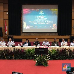 Finally, Budi Karya Sumadi Teken Peraturan Taksi Online
