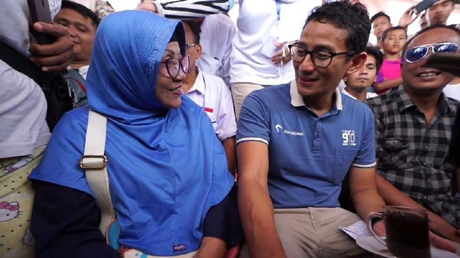 Sandiaga Uno mendapatkan keluh kesah dari Murtiasih, pengusaha lokal yang punya usaha ekspor hasil ikan dari Cilacap.