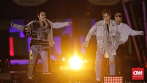 Kala Donghae-Eunhyuk 'SUJU' Kenalkan Diri sebagai Dimas-Eko